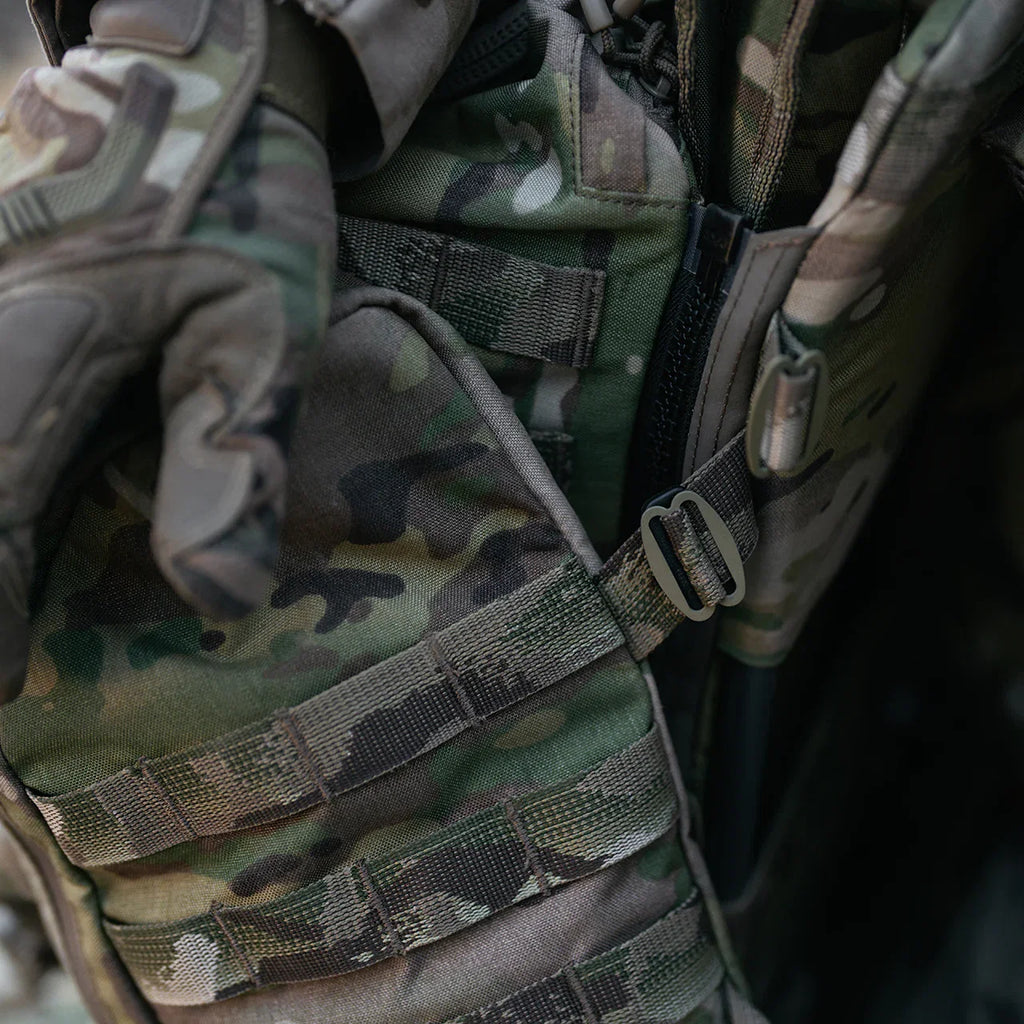 Eberlestock Mission Wings - Lightweight Side Bags w/ Water Bladder Hanger & Water Bottle Pocket