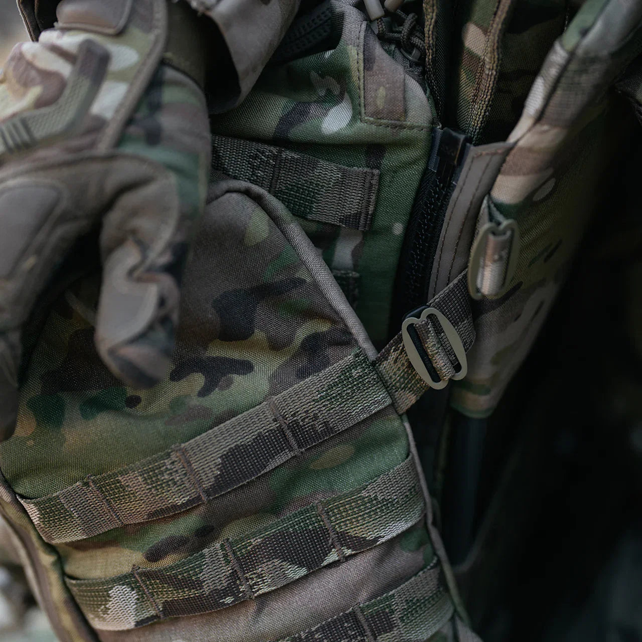 Eberlestock Mission Wings - Lightweight Side Bags w/ Water Bladder Hanger & Water Bottle Pocket