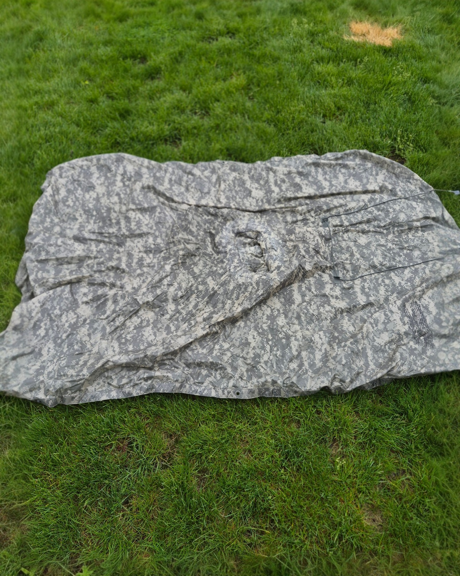 Genuine USGI ACU/UCP Wet Weather Poncho – Tactical Rain Gear & Emergency Shelter